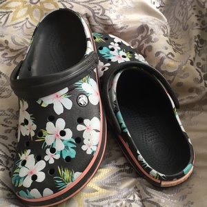 Floral crocs size 10 women’s